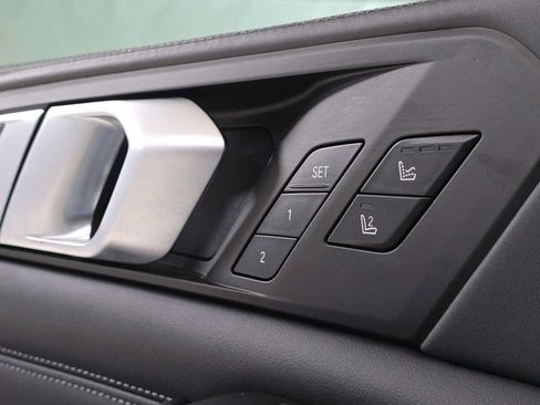 Used 2020 BMW X5 M w/ Executive Package AWD/4WD image 23