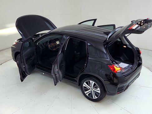 Used 2024 Mitsubishi Outlander Sport ES AWD/4WD image 19