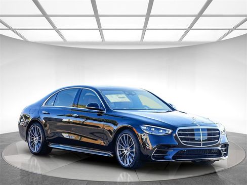 New 2026 Mercedes-Benz S 580 4MATIC Sedan image 5