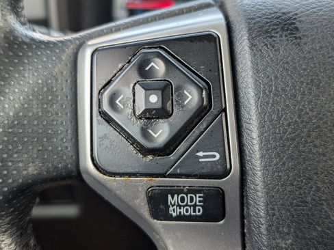 Used 2014 Toyota 4Runner SR5 image 23