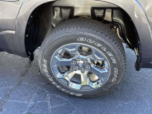 New 2026 RAM 1500 Big Horn image 37