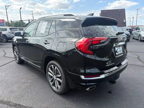 Used 2020 GMC Terrain Denali w/ Denali Premium Package AWD/4WD image 6
