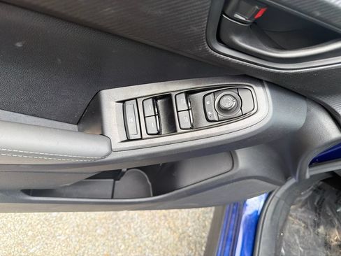 Used 2026 Subaru Crosstrek 2.5i Premium AWD/4WD image 12
