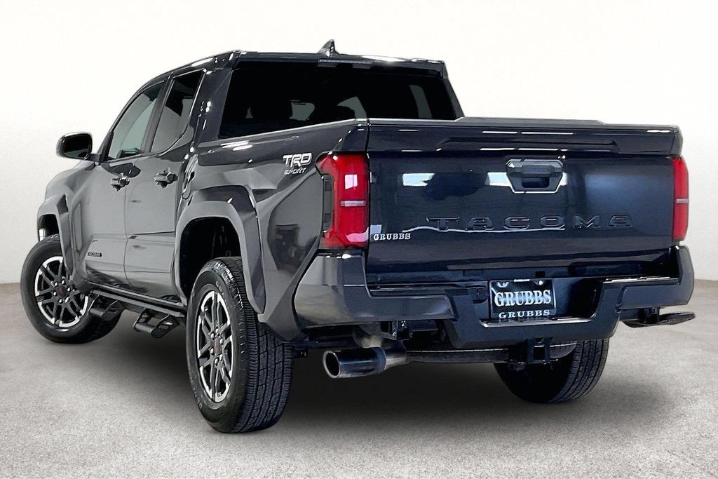 Used 2025 Toyota Tacoma TRD Sport RWD image 15