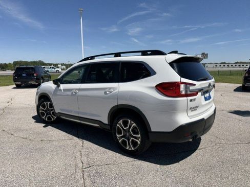 Used 2024 Subaru Ascent Limited AWD/4WD image 7