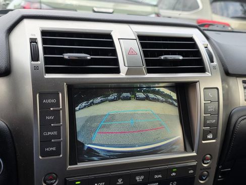 Used 2018 Lexus GX 460 w/ Navigation Package AWD/4WD image 17