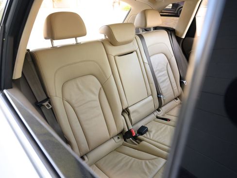 Used 2014 Audi Q5 2.0T Premium Plus AWD/4WD image 12