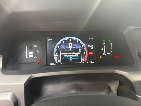 Used 2025 Toyota Tacoma SR5 AWD/4WD image 21