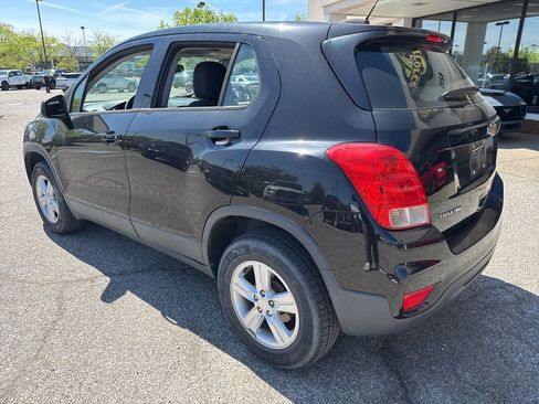 Used 2017 Chevrolet Trax LS image 6