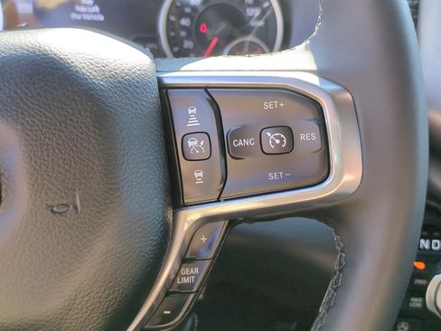 Used 2025 RAM 1500 Laramie w/ Sport Appearance Package AWD/4WD image 18