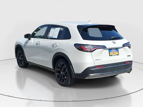 Used 2023 Honda HR-V Sport image 7