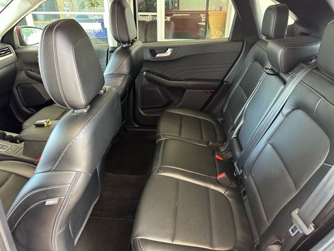 Used 2022 Ford Escape SEL FWD image 21
