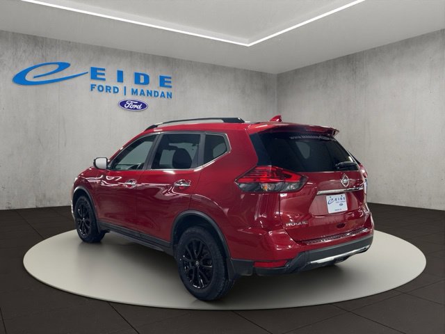 Used 2017 Nissan Rogue SV w/ Midnight Edition Package AWD/4WD image 15