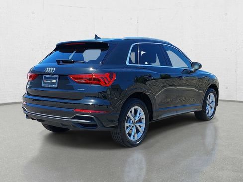 Certified 2025 Audi Q3 2.0T Premium w/ Convenience Package AWD/4WD image 5