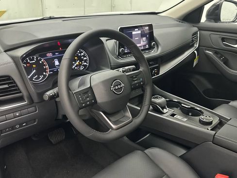 New 2026 Nissan Rogue Dark Armor AWD/4WD image 18