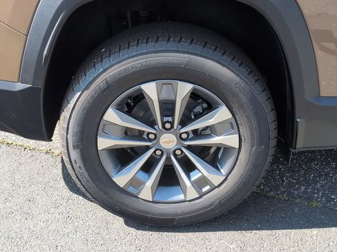 New 2027 Chevrolet Equinox LT AWD/4WD image 27