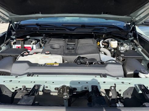 Used 2024 Toyota Tundra SR5 w/ SR5 Convenience Package AWD/4WD image 15