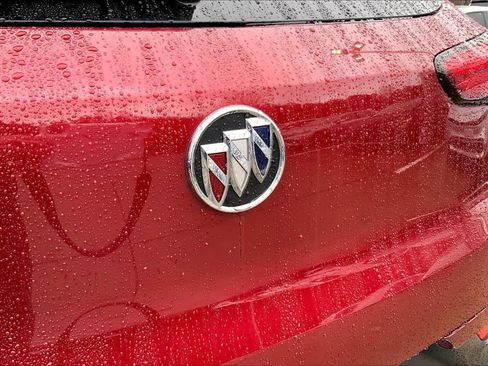 Used 2022 Buick Encore GX Essence w/ Experience Buick Package image 65