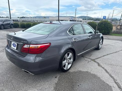 Used 2012 Lexus LS 460 w/ Comfort Pkg RWD image 5