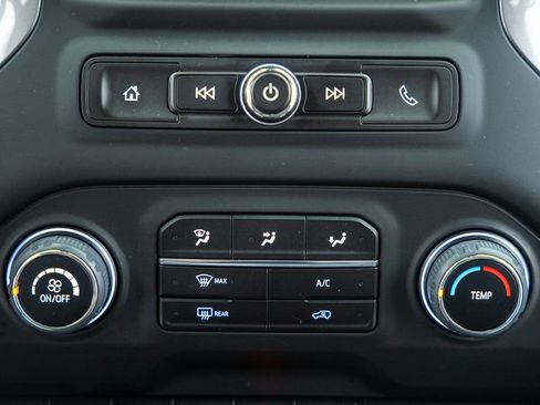 Used 2024 Chevrolet Silverado 1500 Custom w/ Turbomax Blackout Package AWD/4WD image 25