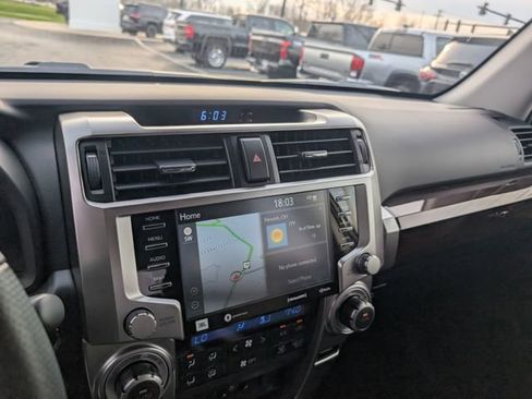 Used 2023 Toyota 4Runner Limited AWD/4WD image 20