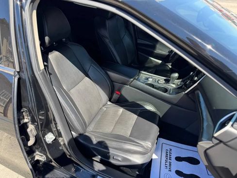 Used 2021 Nissan Maxima 3.5 SV w/ Floor Mat Group FWD image 37