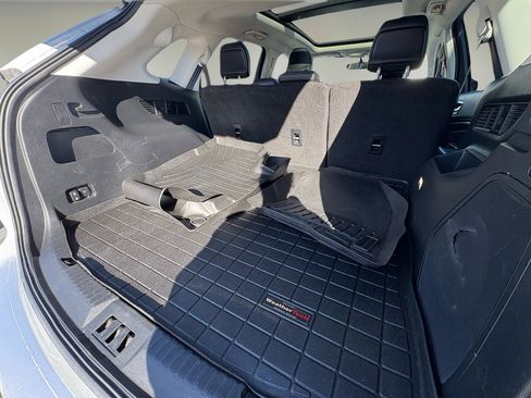 Used 2017 Ford Edge Titanium w/ Equipment Group 301A image 37