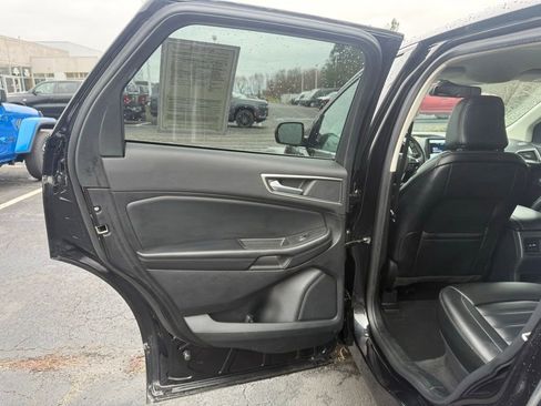 Used 2022 Ford Edge SEL AWD/4WD image 29