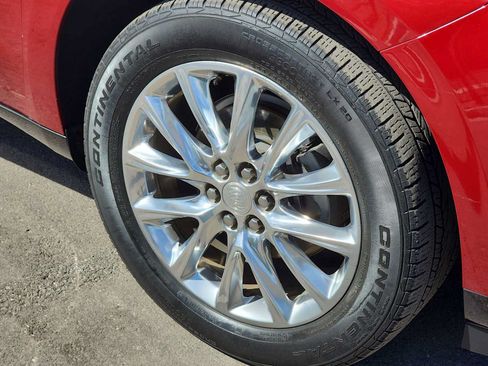 Used 2020 Buick Enclave Premium w/ Sun and Sites Package FWD image 12
