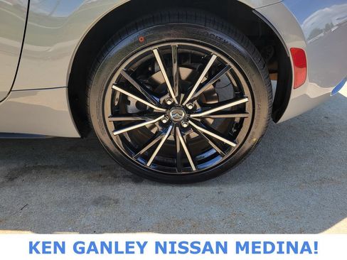 Used 2024 MAZDA MX-5 Miata RF Grand Touring RWD image 17
