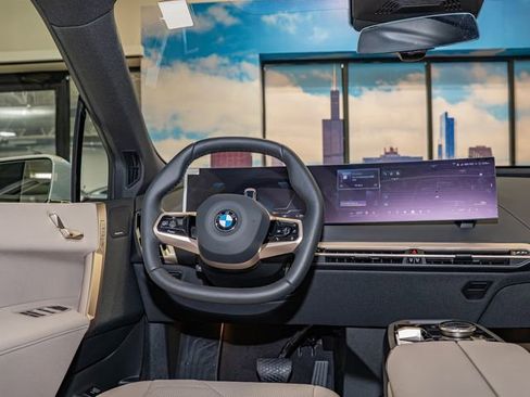 New 2026 BMW iX xDrive45 w/ Premium Package AWD/4WD image 14
