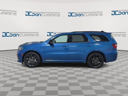 Used 2023 Dodge Durango R/T w/ Blacktop Package AWD/4WD image 5