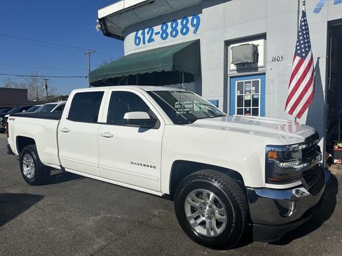 Used 2017 Chevrolet Silverado 1500 LT w/ All Star Edition image 4