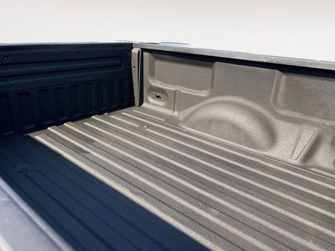 Used 2017 Ford F150 XLT w/ Equipment Group 302A Luxury image 15