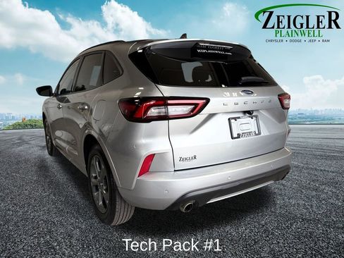 Used 2024 Ford Escape ST-Line w/ Tech Pack #1 image 4