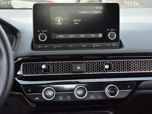 Used 2023 Honda Civic EX image 21