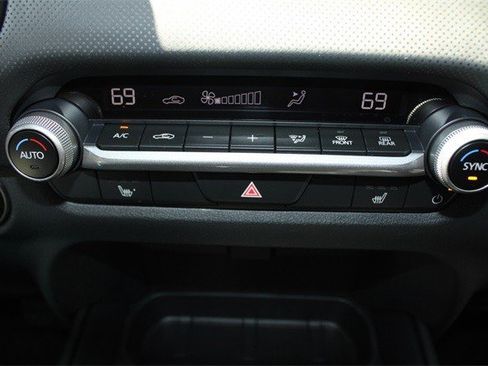 Certified 2025 MAZDA CX-50 AWD 2.5 S w/ Premium Package image 29