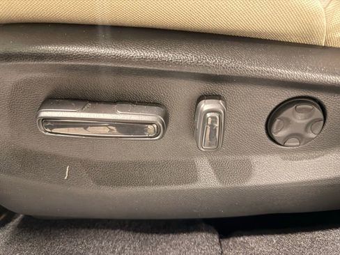 Used 2022 Honda CR-V EX image 14