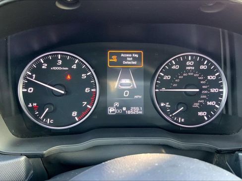 Used 2025 Subaru Forester Premium AWD/4WD image 13