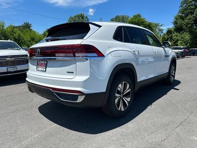 New 2026 Volkswagen Atlas Cross Sport SE