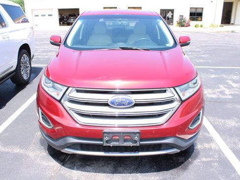 Used 2015 Ford Edge SEL w/ Equipment Group 201A FWD image 2