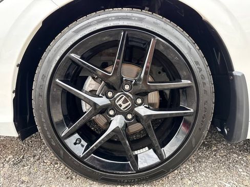 Used 2025 Honda Civic Sport image 27