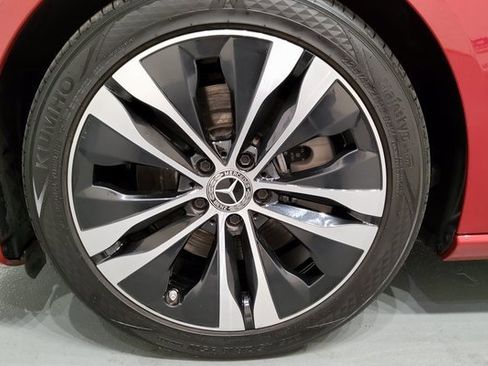 Used 2022 Mercedes-Benz C 300 Sedan image 38