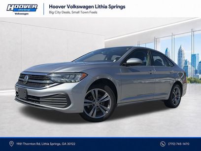 Used 2022 Volkswagen Jetta SE w/ Panoramic Sunroof Package