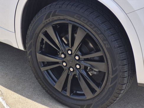 Used 2021 Cadillac XT6 Premium Luxury FWD image 7