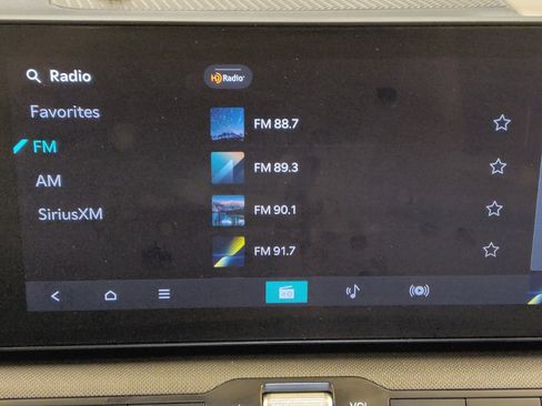 Used 2025 Kia K4 FWD image 25