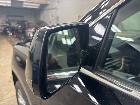 Used 2016 GMC Yukon Denali w/ Open Road Package image 11