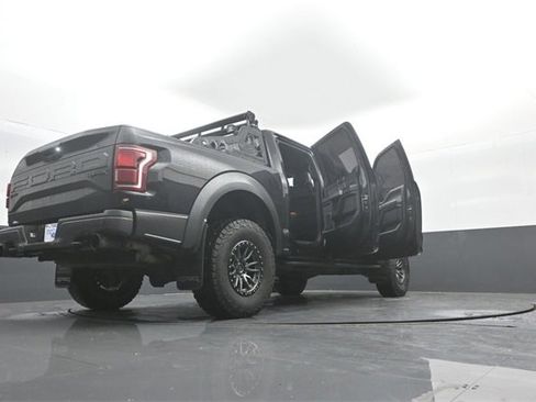Certified 2018 Ford F150 Raptor w/ Equipment Group 802A Luxury image 43