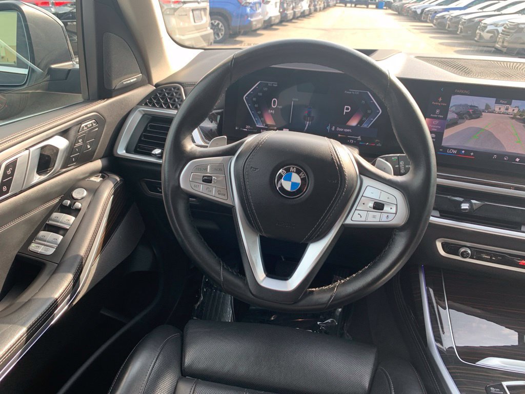 Used 2025 BMW X7 xDrive40i AWD/4WD image 10
