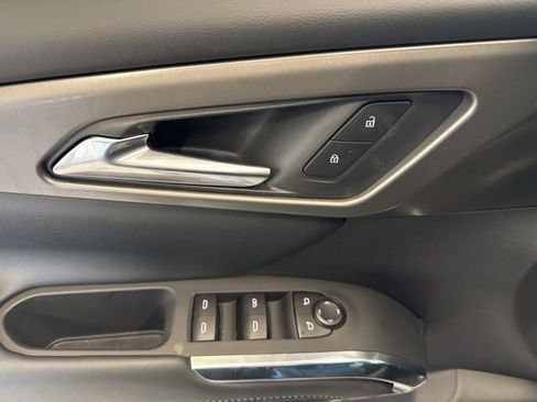 New 2026 Chevrolet Traverse LT w/ Sun and Wheel Package image 36